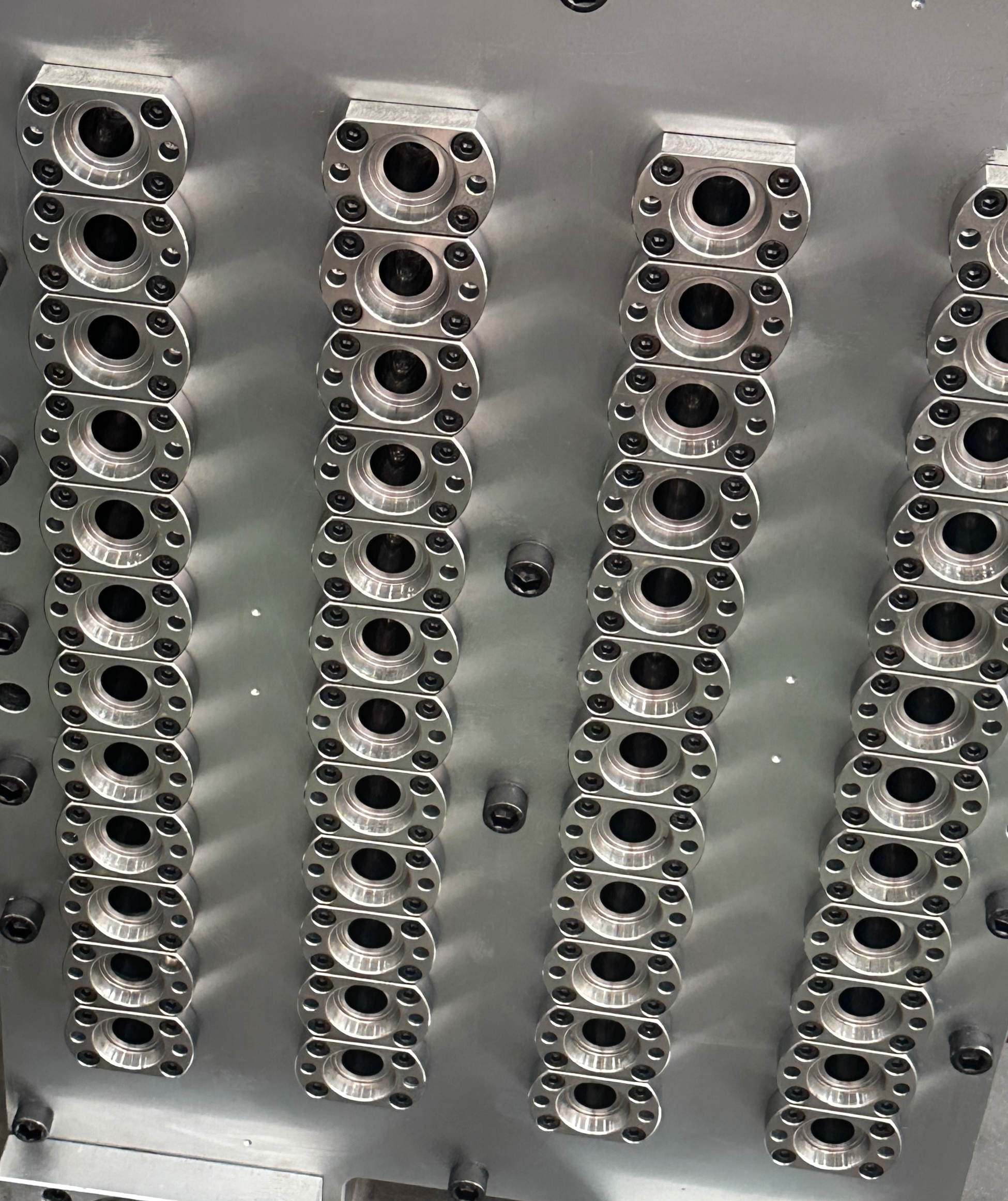 18 Cavity Jar Preform Mold(Mould) Maker